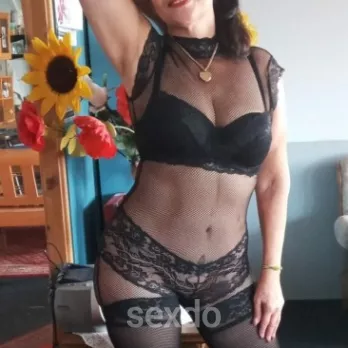Privatmodell - Iris - Duisburg - Megageiler Fullservice - Profilbild