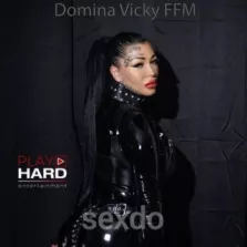 Domina Vicky - nur fuer +Club Mitglieder