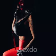 Domina Vicky - nur fuer +Club Mitglieder