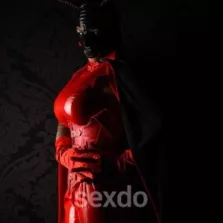 Domina Vicky - nur fuer +Club Mitglieder
