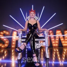Mistress Milla Rocks - nur fuer +Club Mitglieder