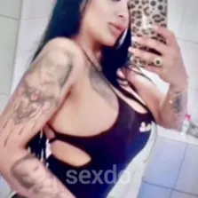 Karina - nur fuer +Club Mitglieder