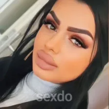 Karina - nur fuer +Club Mitglieder