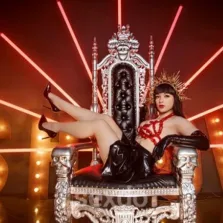 Mistress Felina - nur fuer +Club Mitglieder