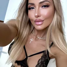 Kimberly - nur fuer +Club Mitglieder