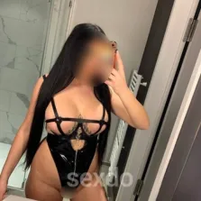 Sara - nur fuer +Club Mitglieder