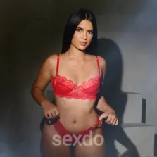 Anahi - nur fuer +Club Mitglieder