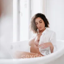 Ava Gold - nur fuer +Club Mitglieder