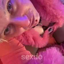 Piercing Lady Susi - nur fuer +Club Mitglieder