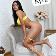 Kyra - nur fuer +Club Mitglieder