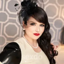 Catherine Bizarr - nur fuer +Club Mitglieder