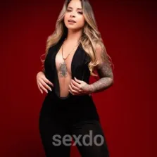 Sara - nur fuer +Club Mitglieder