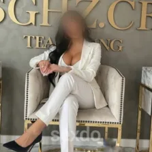 Alina - nur fuer +Club Mitglieder