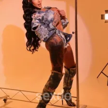 Trans Bianca Oliveira - nur fuer +Club Mitglieder