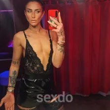 Herrin Bella - nur fuer +Club Mitglieder