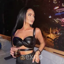Daniela - nur fuer +Club Mitglieder