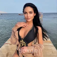 Daniela - nur fuer +Club Mitglieder