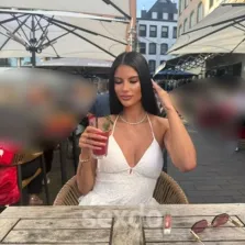 Deutsche Laura - nur fuer +Club Mitglieder