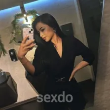 Melissa - nur fuer +Club Mitglieder