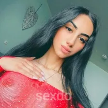 Skinny Ema - nur fuer +Club Mitglieder
