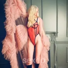 Domina Miss Devianz - nur fuer +Club Mitglieder