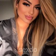 Rania - nur fuer +Club Mitglieder