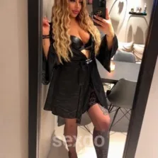 Rania - nur fuer +Club Mitglieder