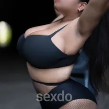 Sara - nur fuer +Club Mitglieder