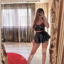 Karina - nur fuer +Club Mitglieder