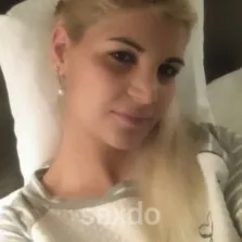 Ariana - nur fuer +Club Mitglieder