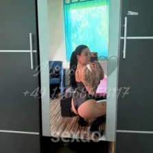 Melissa - nur fuer +Club Mitglieder