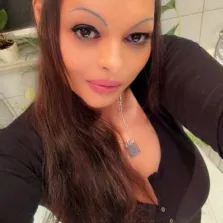 Melissa - nur fuer +Club Mitglieder