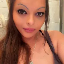 Melissa - nur fuer +Club Mitglieder