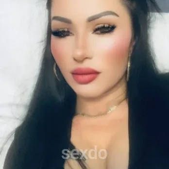 Clubmodell - Nicole - Papenburg - Schwarzhaarige Aphrodite - Profilbild